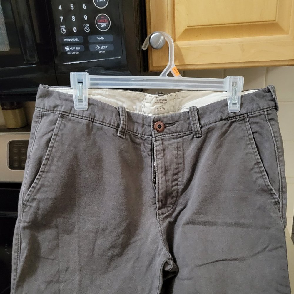 Hollister Gray Slim Straight Men Pant.32×30.